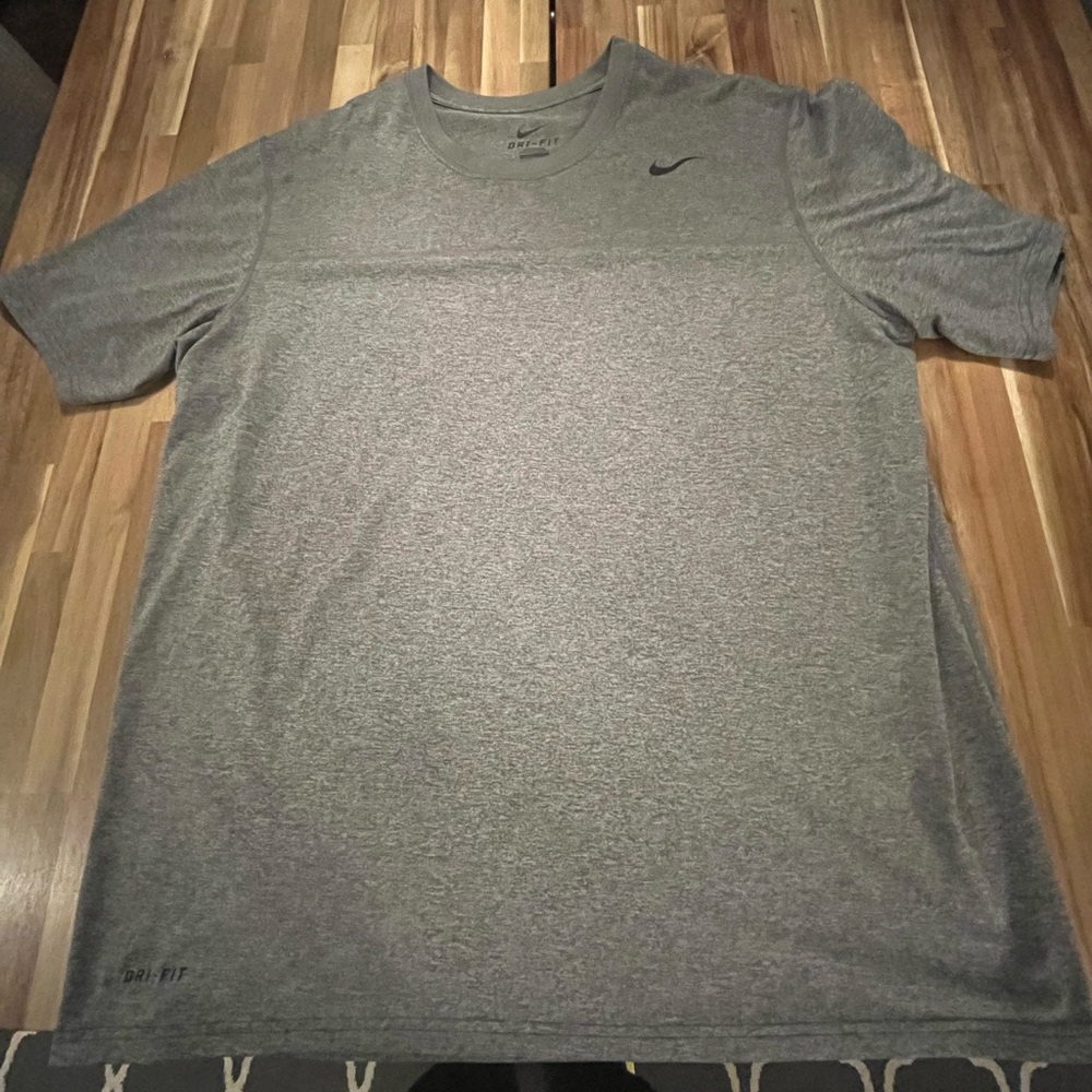 Nike Dri-Fit T-shirt Mens XL Gray